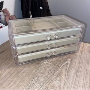 Jewelry Organizer